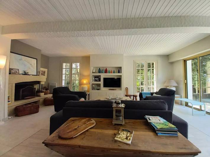 Location de vacances pour 10 personnes, avec terrasse dans Plage du Platin - 3