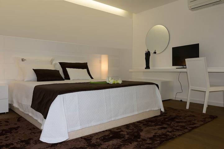 Gîte pour 3 personnes, avec terrasse et jardin dans Riba de Mouro - 2