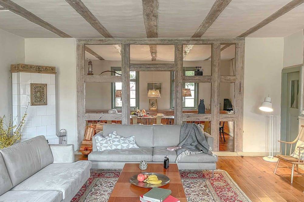 Traumhaff® memorial Summer by the Sea, private Nordicspa, 2 fireplaces, boat,dog in Rieth am See, Luckow