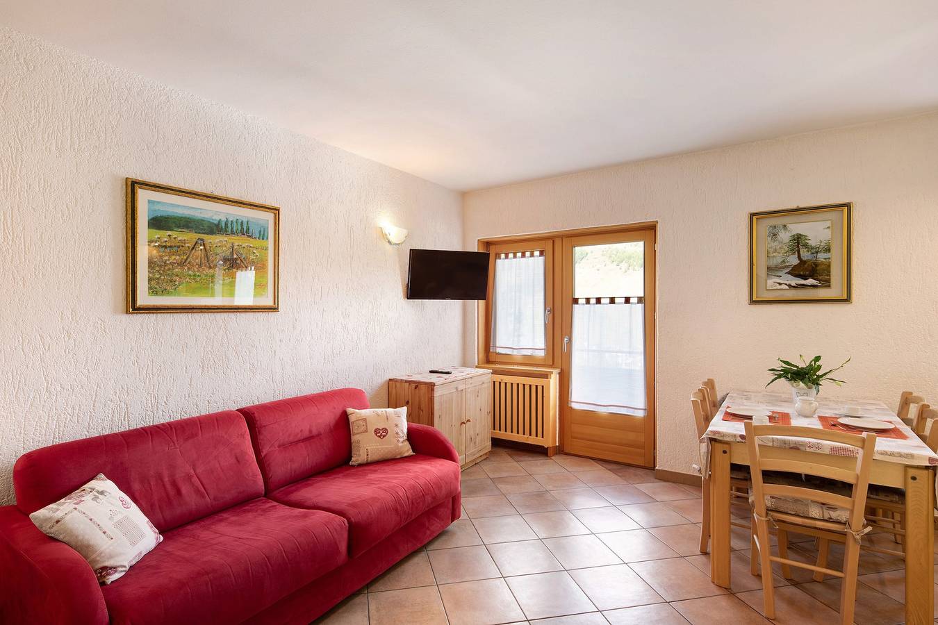 Ganze Wohnung, Ferienwohnung Residenz Attila Panorama mit Bergblick, Balkon und Wlan in Teola, Livigno
