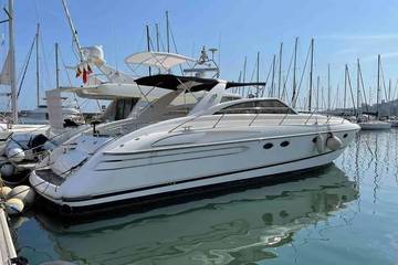 Péniche pour 6 personnes, animaux acceptés en Provence-Alpes-Côte d'Azur