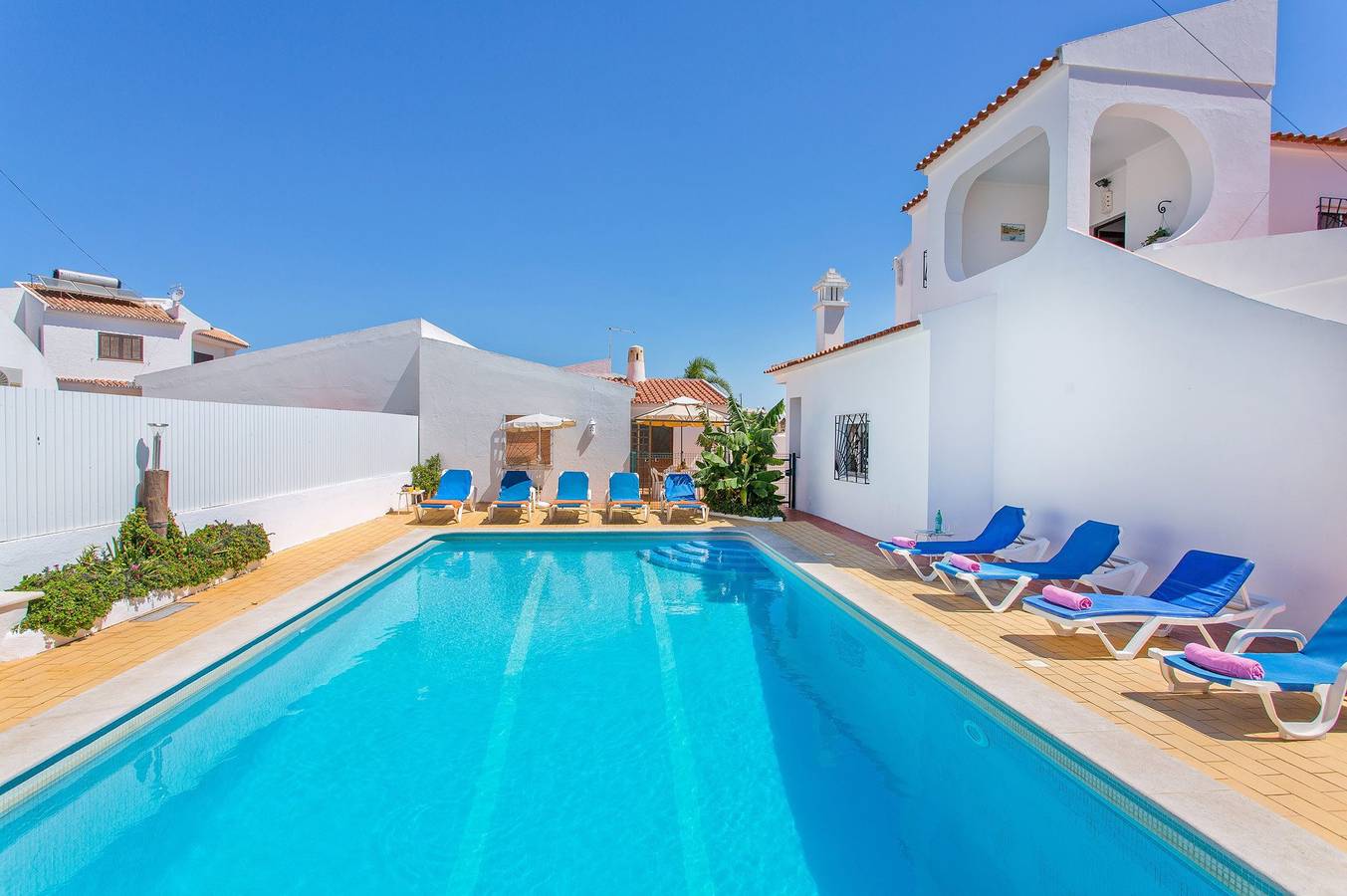 Villa Terra by Villa Plus in Albufeira, Distretto di Faro