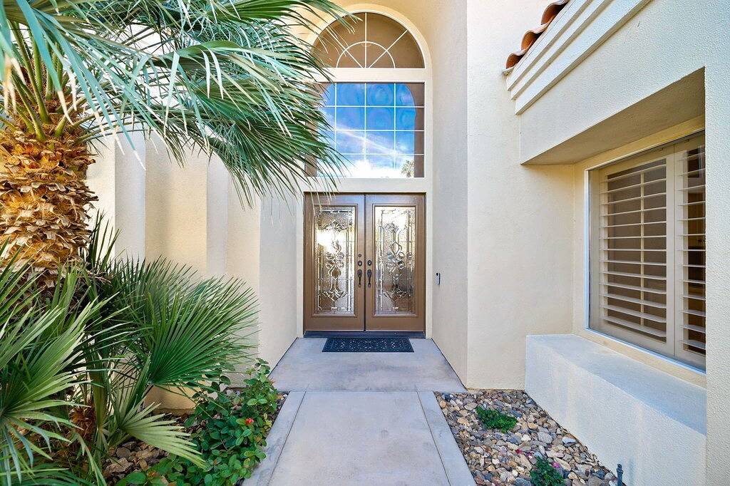 Casa Del Rio | Luxe 3Br w/ Pool, Spa & Lake Views in La Quinta (CA), Coachella Valley