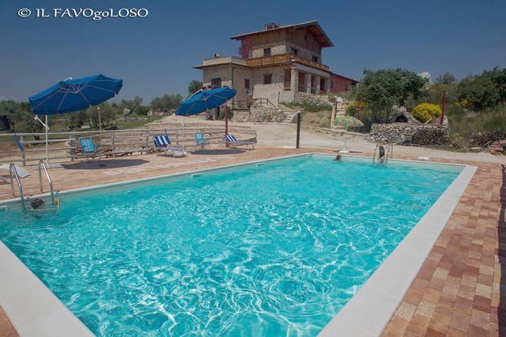 Appartamento per 7 persone, con Balcone e Idromassaggio nonché Terrazza e Giardino a Alatri