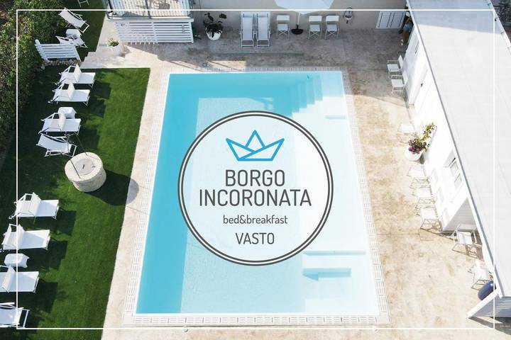 B&b per 3 persone, con piscina e giardino nonché panorama in Abruzzo
