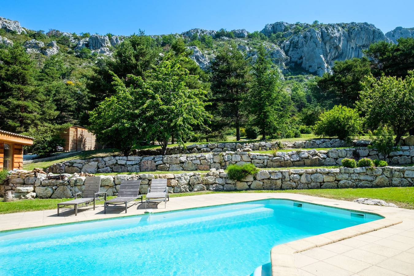 Domaine de la plaine met zwembad & tuin in Caille, Cannes regio