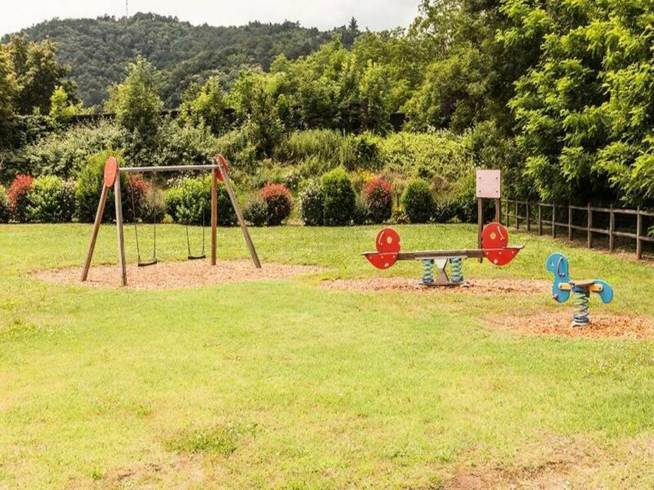 Apartamento entero, Apartamento de 2 habitaciones para 5 personas - Confort in Argentat-sur-Dordogne, Región de Tulle