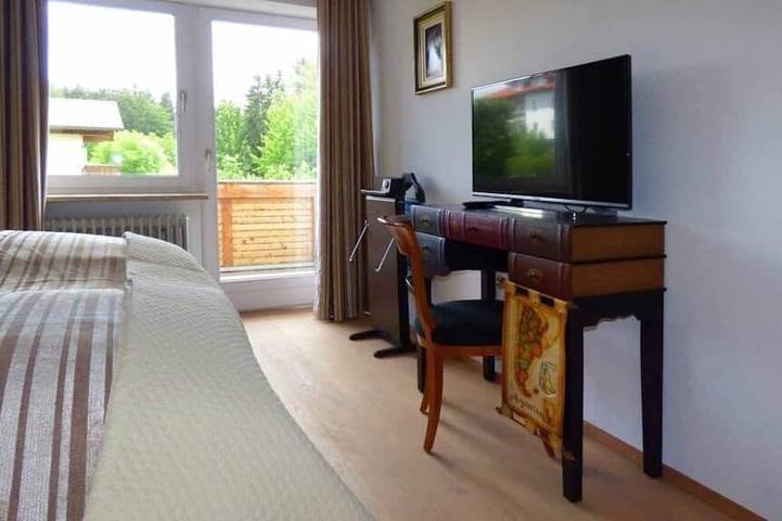 Ferienwohnung für 2 Personen, mit Balkon und Garten in Böbrach - 2