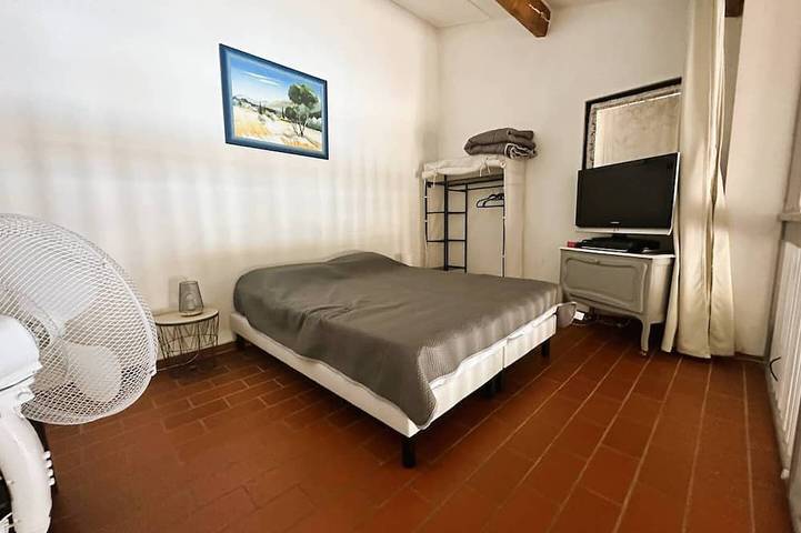 Mazet Für 6 Personen Private Pool in La Londe-les-Maures, Mittelmeerküste (Frankreich)