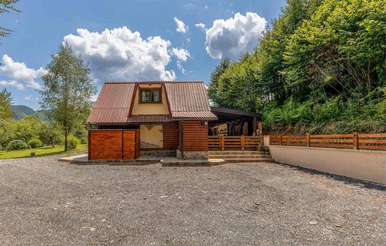 Chalet für 6 Personen, mit Terrasse und Ausblick sowie Pool in Kroatien - 2