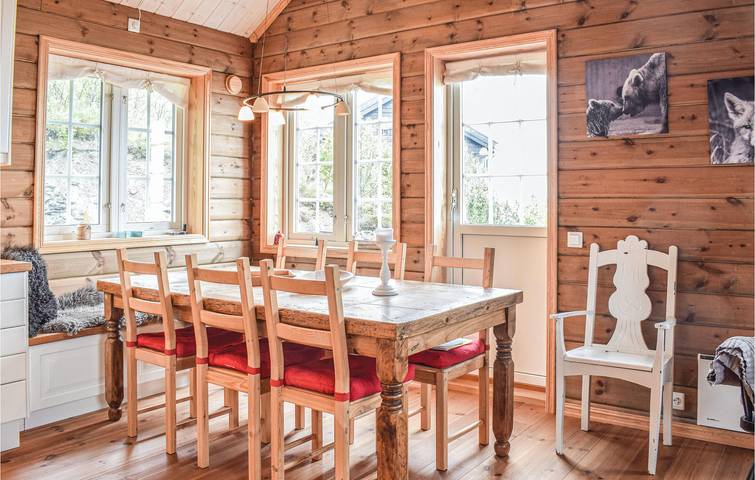 Ferienhaus für 8 Personen mit Garten in Sognefjord