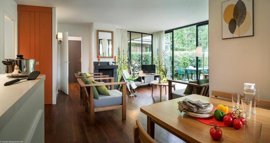 Parc de vacances pour 6 personnes, avec jacuzzi et piscine ainsi que sauna et jardin en Normandie - 4