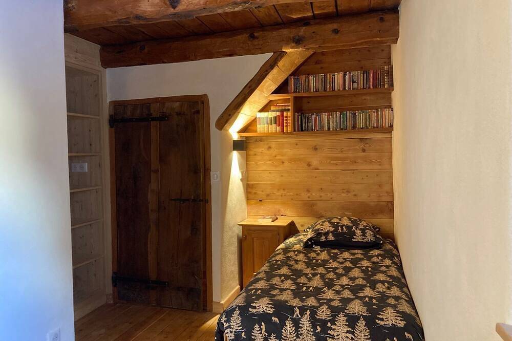 Ganze Wohnung, 10212 Mountain chalet with sauna, Jacuzzi, hammam and frigidarium. in Cervières, Briançon und Umgebung
