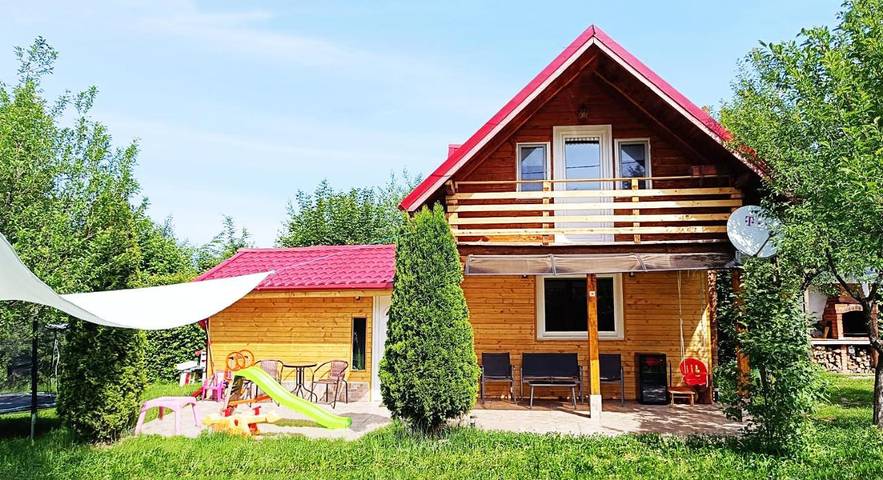 Gîte pour 10 personnes, avec jardin et balcon
