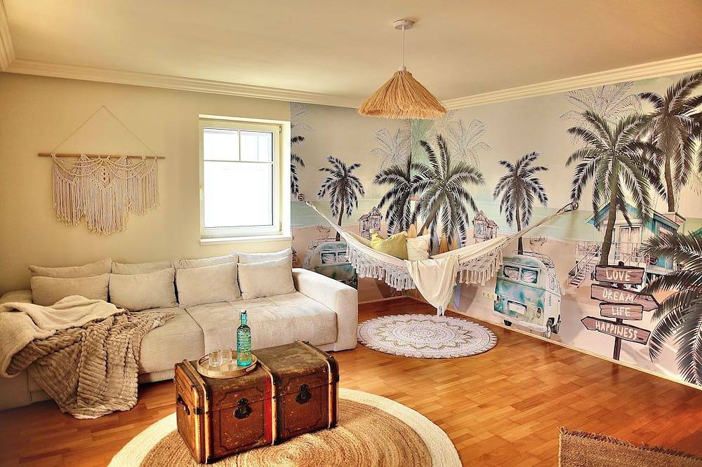 Ganze Wohnung, Ganswoanders - deine kleine Beach Oase am Traunsee in Salzkammergut-Berge, Gmunden