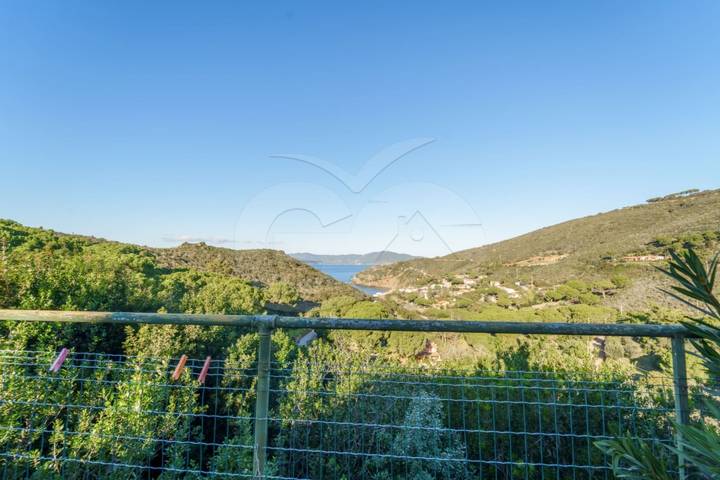 Maison de vacances pour 4 personnes, avec jardin, animaux acceptés à Innamorata