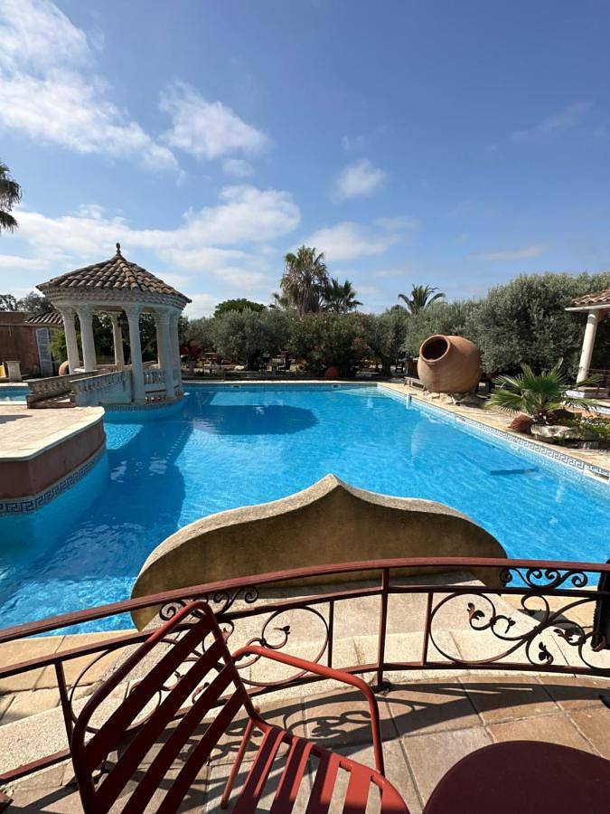 Appartement de vacances pour 2 personnes, avec Balcon et Terrasse ainsi que Jardin et Piscine