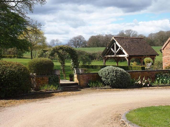 Holiday rental for 2 people, with Terrace and Garden as well as View in Warwickshire