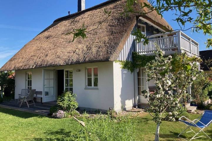 Cottage für 8 Personen, mit Garten