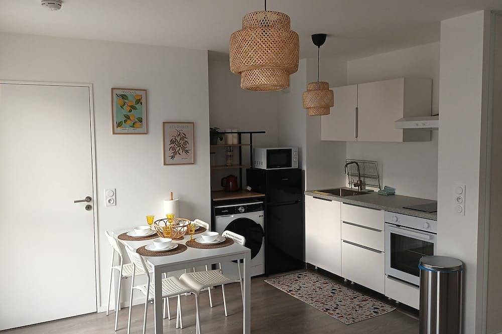 Apartamento entero, Appartement Cosy et Calme Proche Paris et Aéroport in Romainville, Sena-Saint Denis