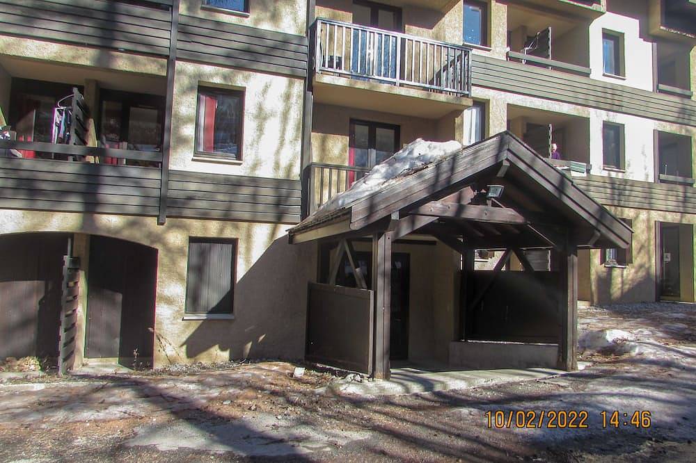 Ganze Wohnung, 1st floor apartment 5 minutes from the slopes in Puy-Saint-Vincent, Nationalpark Écrins