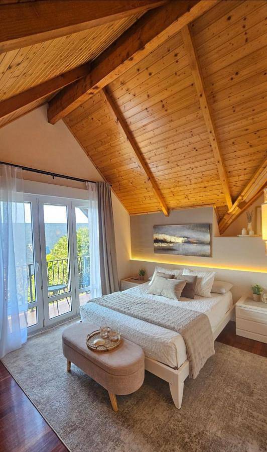 Chambre d’hôte pour 2 personnes, avec terrasse ainsi que jardin et vue