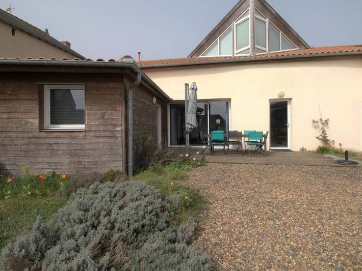 Gîte pour 8 personnes, avec terrasse à Aubigné-sur-Layon