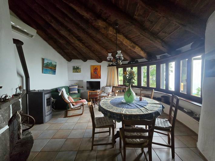 Ferienhaus für 4 Personen, mit Terrasse und Garten sowie Seeblick in Gambarogno - 4