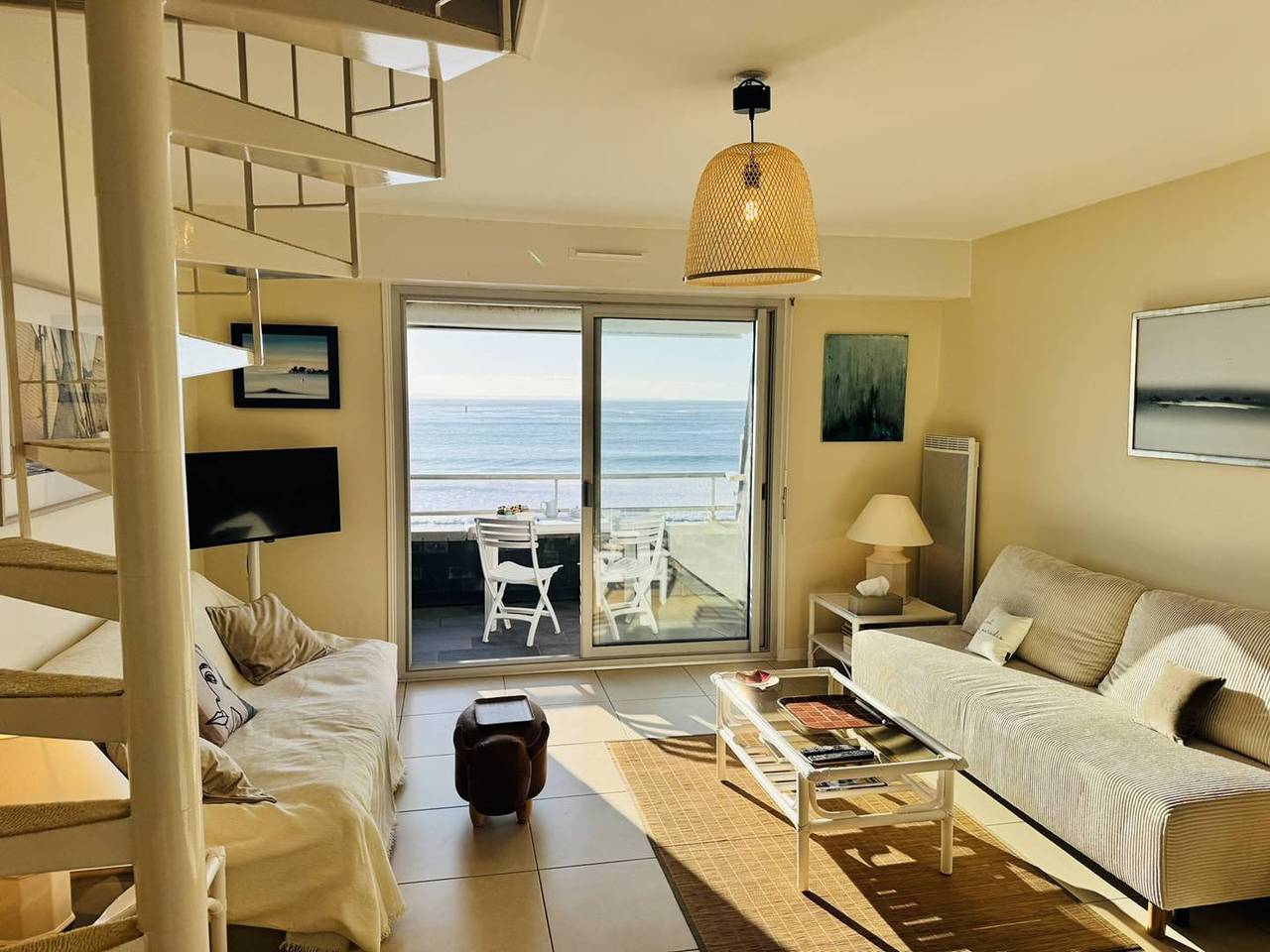 Ganze Ferienwohnung, Ferienwohnung für 4 Personen mit Terrasse in Quiberon, Côte des Mégalithes
