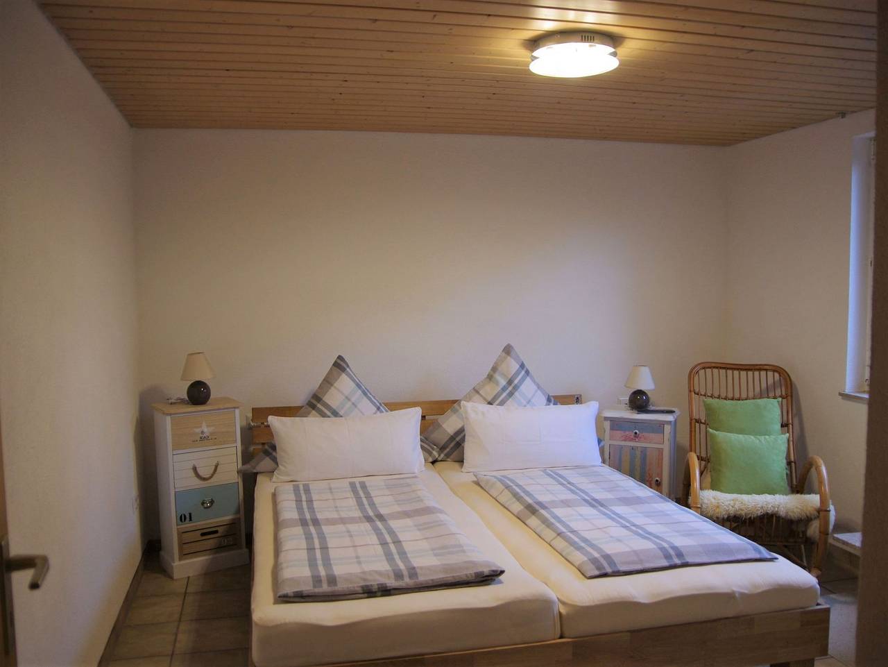 Ganze Ferienwohnung, Ferienwohnung Tea - Ferienwohnung 2 in Eriskirch, Region Bodensee-Oberschwaben