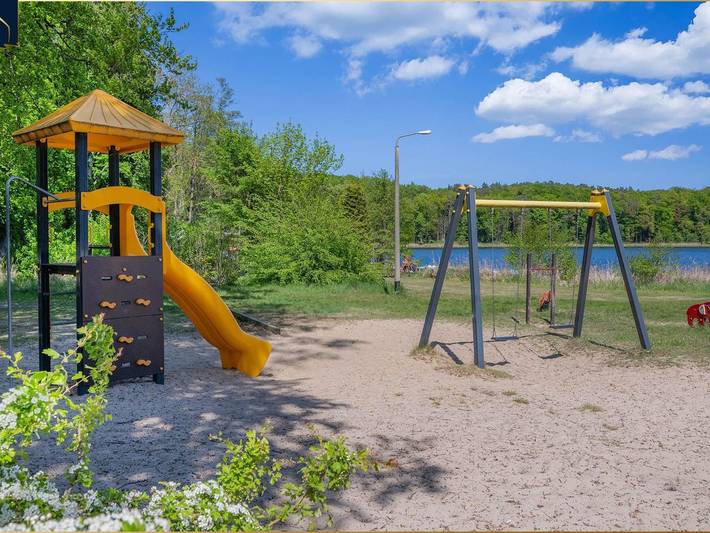 Ferienwohnung für 3 Personen, mit Seeblick und Balkon sowie Garten, kinderfreundlich in Korswandt - 3