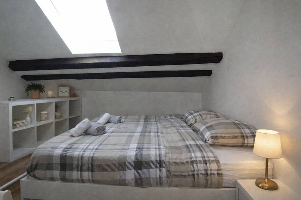Appartement entier, Le Perchoir des Toits -- Charme au centre de Pau in Pau, Béarn