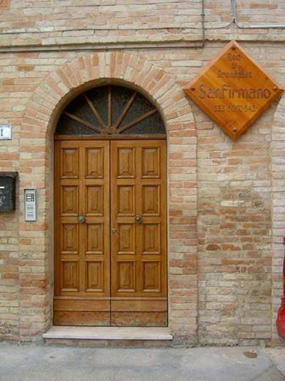 Double Room with Shared Bathroom in Montelupone, Adriaküste Marken