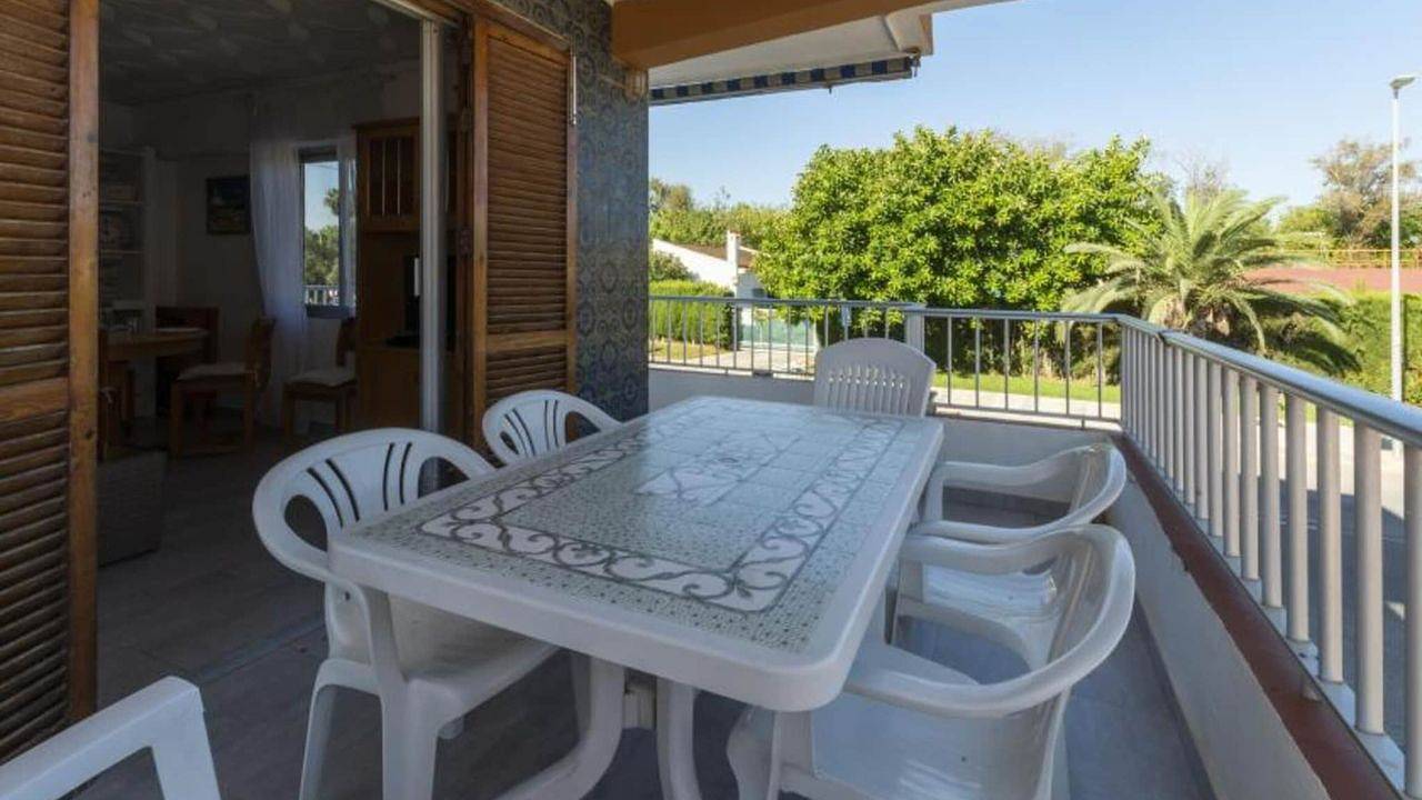 Apartamento vacacional entero, Apartamento de vacaciones para 6 personas in Oliva, Costa de Valencia