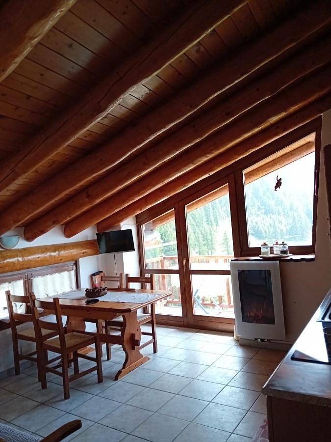 Gîte pour 4 personnes, avec balcon ainsi que vue et jardin à Chamois - 3