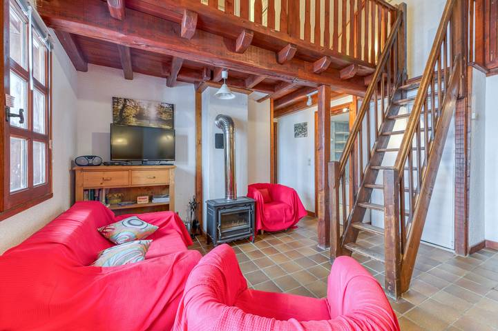 Gîte pour 8 personnes, avec balcon, animaux acceptés à Villard-Reculas - 4