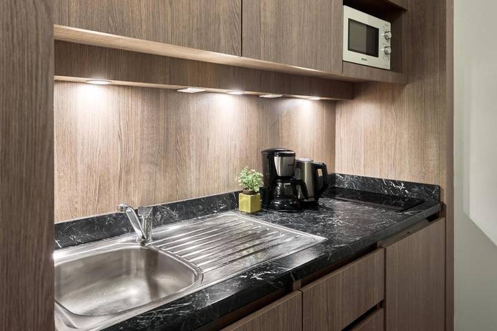 Location de vacances pour 2 personnes, avec terrasse et jardin, animaux acceptés dans Aéroport Paris-Charles de Gaulle - 4