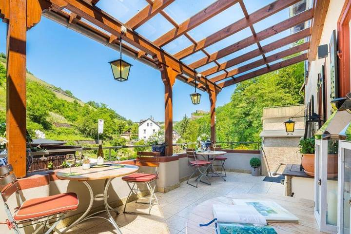 Ferienhaus für 22 Personen, mit Pool und Sauna sowie Whirlpool und Garten, mit Haustier in Sankt Goar - 2