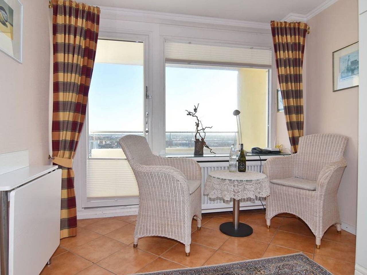 Ganze Ferienwohnung, Metropol, Whg. 272, Landseite mit Blick - Metropol, Whg. 272, Landseite mit Blick in Westerland, Sylt (Gemeinde)