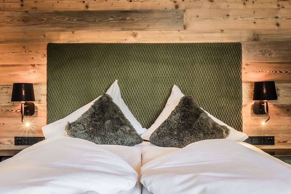 Modernes Alpenchalet mit Kamin in Leutasch in Weidach, Leutasch
