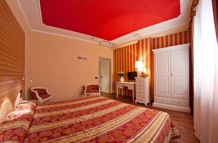 Hôtel pour 2 personnes, avec jardin et terrasse à Cles - 2