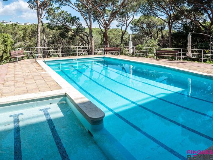 Gîte pour 4 personnes, avec piscine et terrasse à Sant Feliu de Guíxols - 2