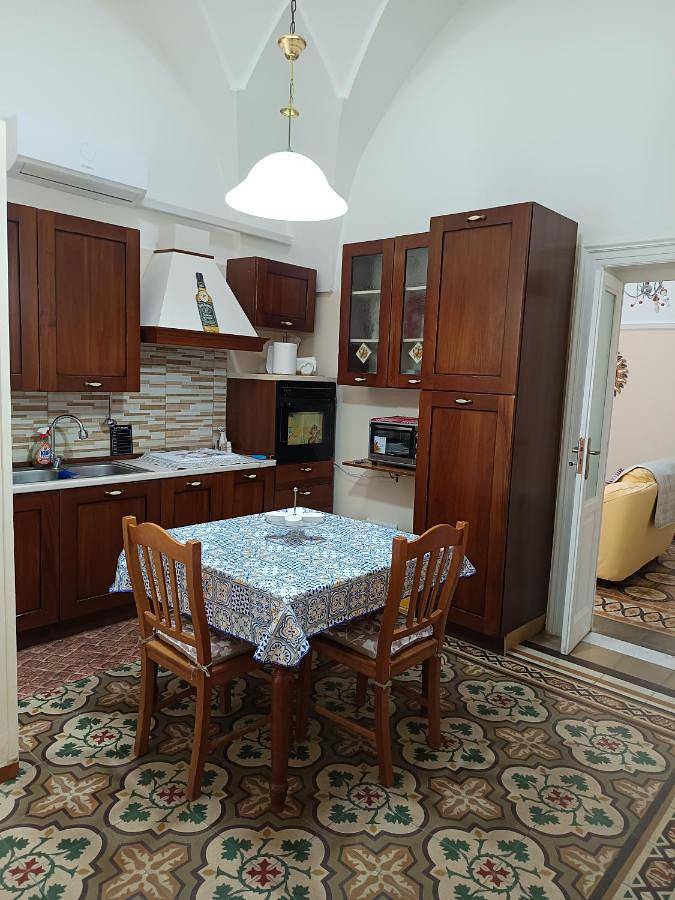 B&b per 2 persone, con balcone in Ginosa