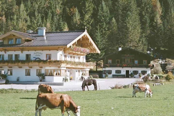 Ferienwohnung für 3 Personen, mit Balkon und Terrasse sowie Garten und Ausblick in Tirol - 3
