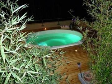 Gîte pour 2 personnes, avec terrasse et jacuzzi dans les Pyrénées-Orientales