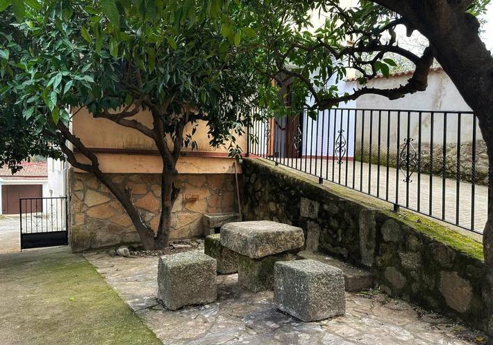 Apartamento para 6 personas, con Balcón y Terraza además de Jardín y Vistas en Jerte
