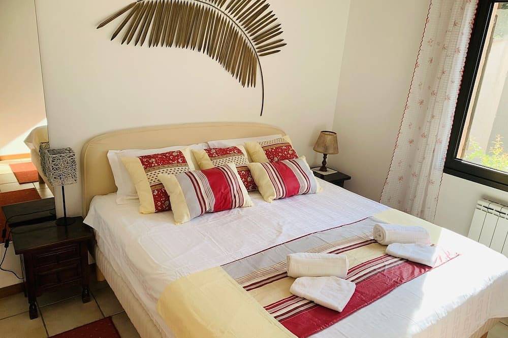 Maison méditerranéenne avec piscine privée sur la Côte d'Azur in Roquebrune-sur-Argens, Région de Draguignan