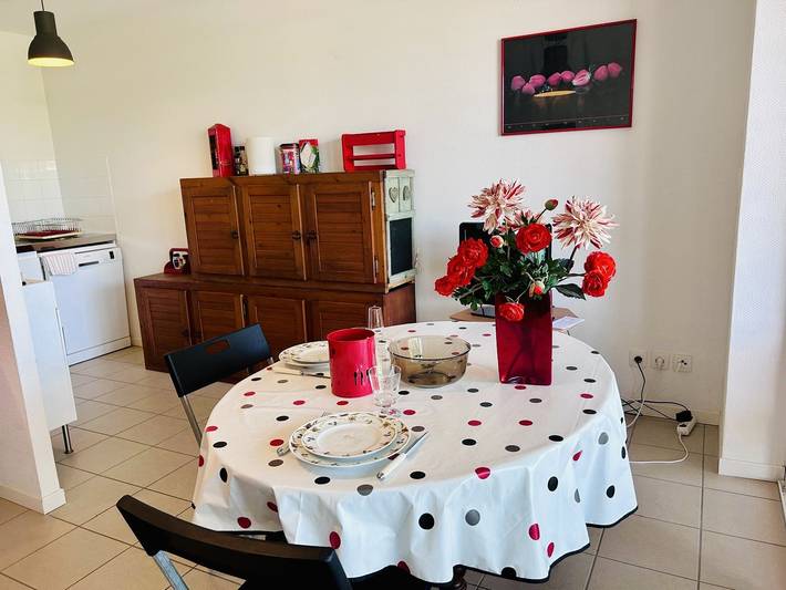 Gîte pour 2 personnes, avec balcon dans Office De Tourisme De Biscarrosse - 3