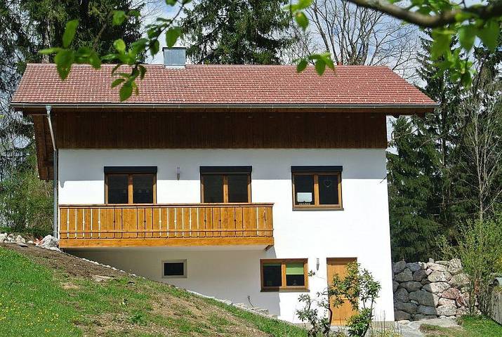 Ferienhaus für 6 Personen, mit Sauna und Terrasse sowie Garten in Oberammergau