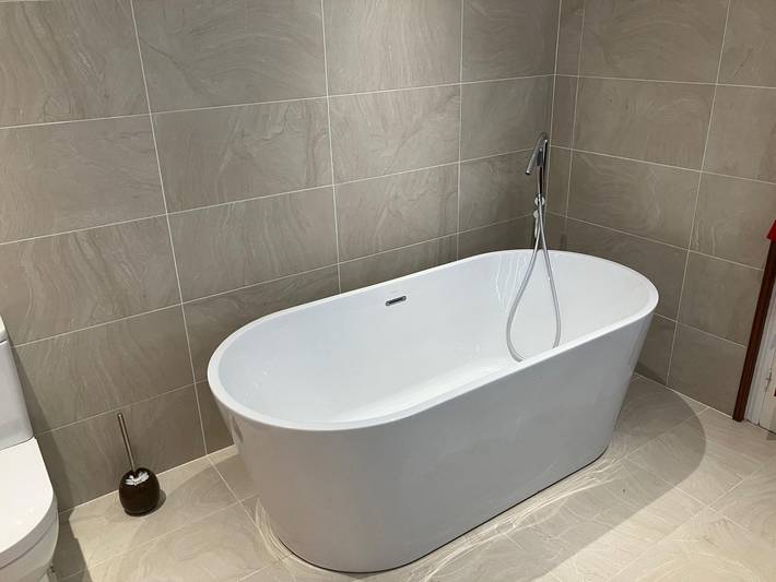 Appartement entier, Appartement spacieux avec jardin privé, proche centre et plages, Wi-Fi, animaux admis in Begur, Costa Brava